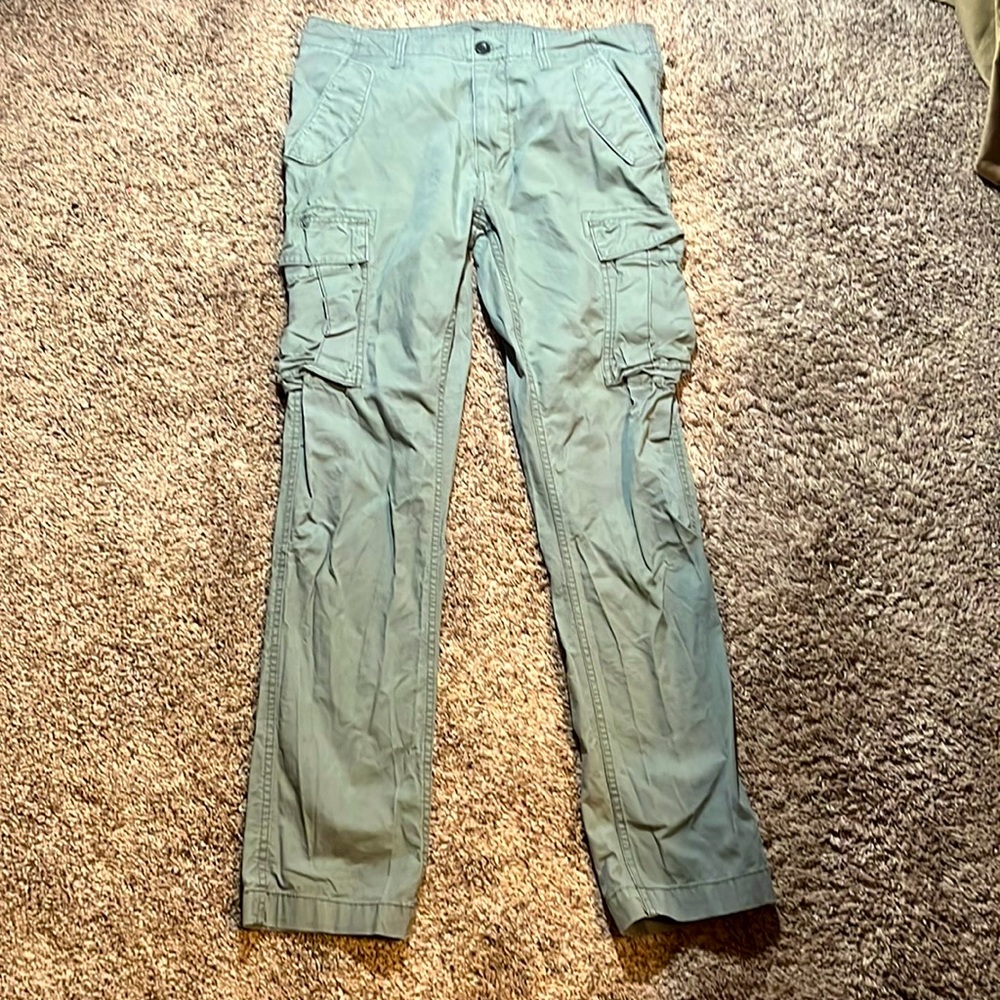 Old navy cargoes, 34X34